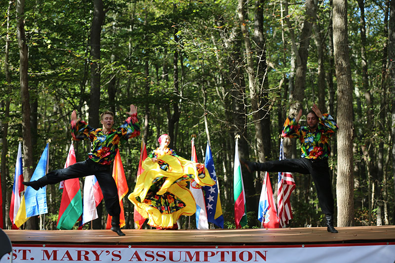 Maryland Gypsy Dancers, U.S. Army photo by Sgt. Kalie Jones